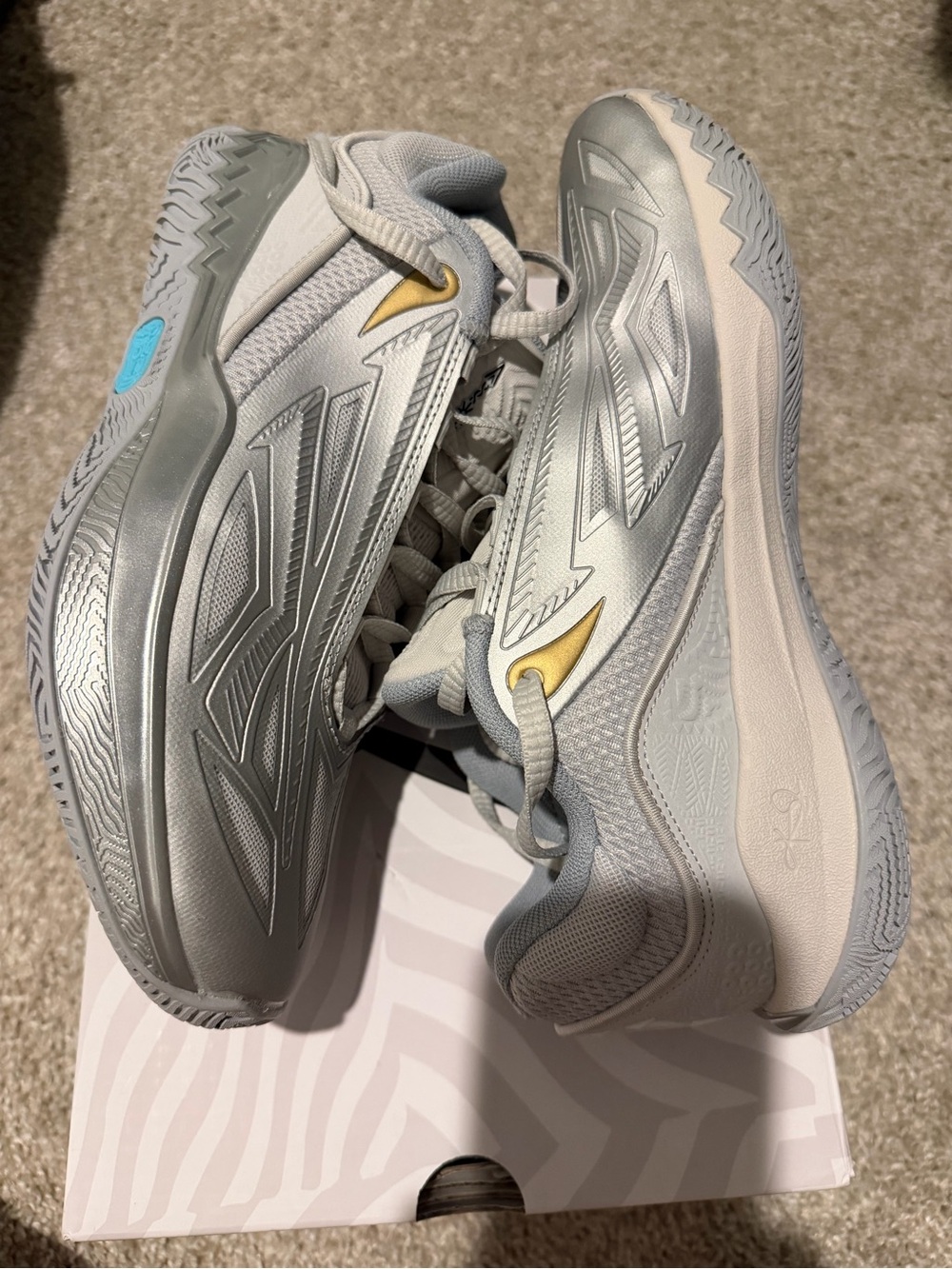 Anta Kai 2 Speed Men’s Size 7 Basketball Shoes